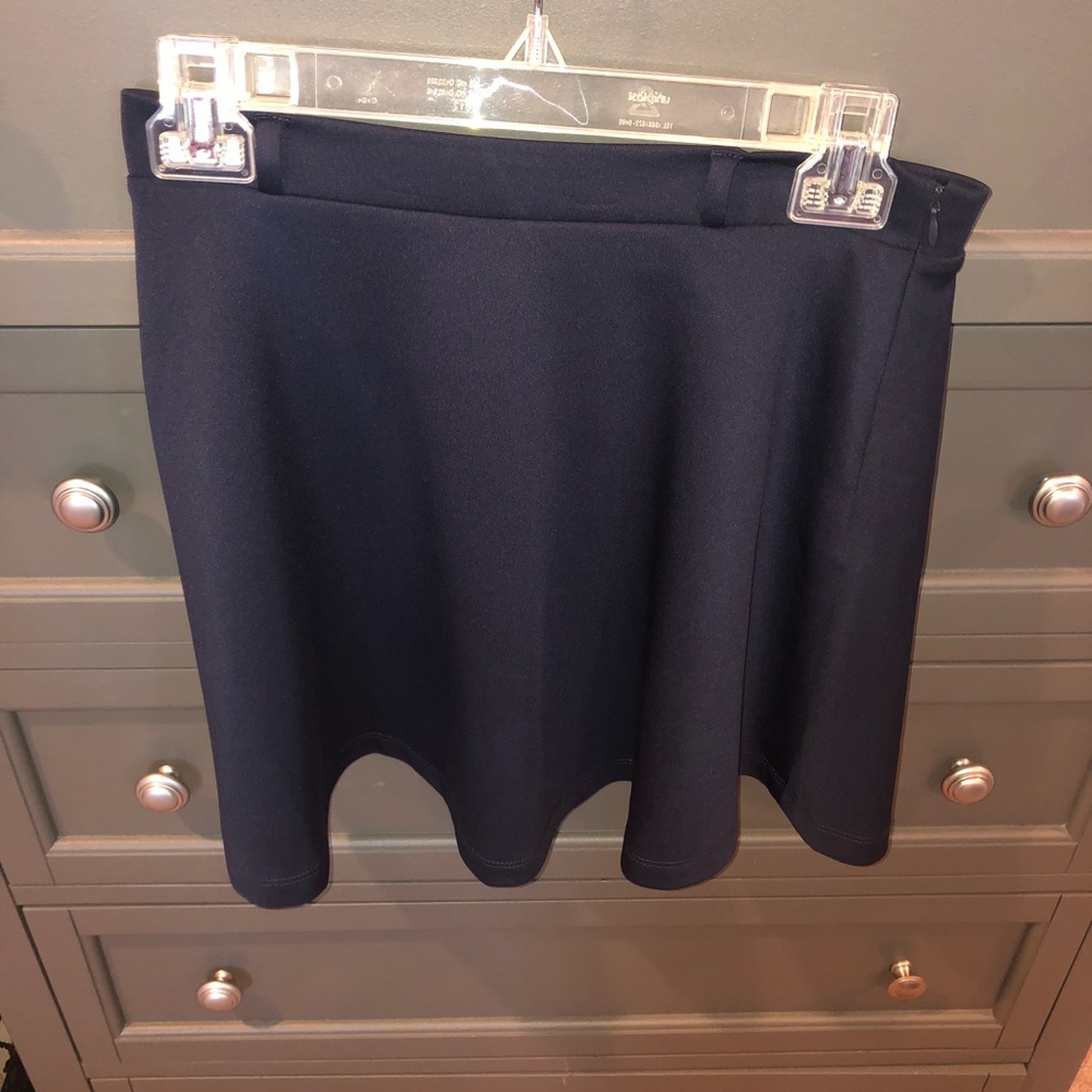 Mini navy blue skirt
